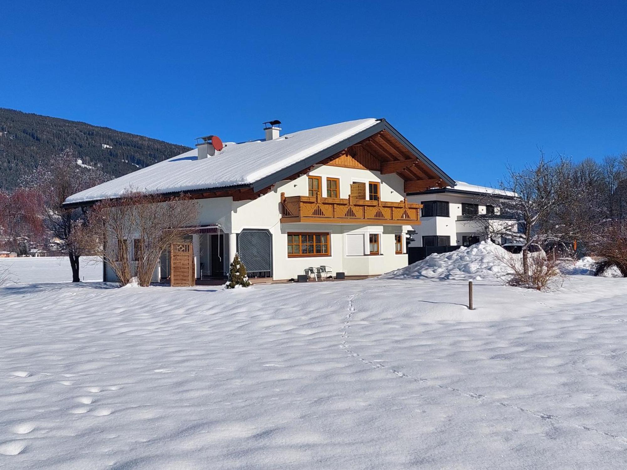 Ferienhaus Kahr Appartment Rossbrand رادستادت المظهر الخارجي الصورة